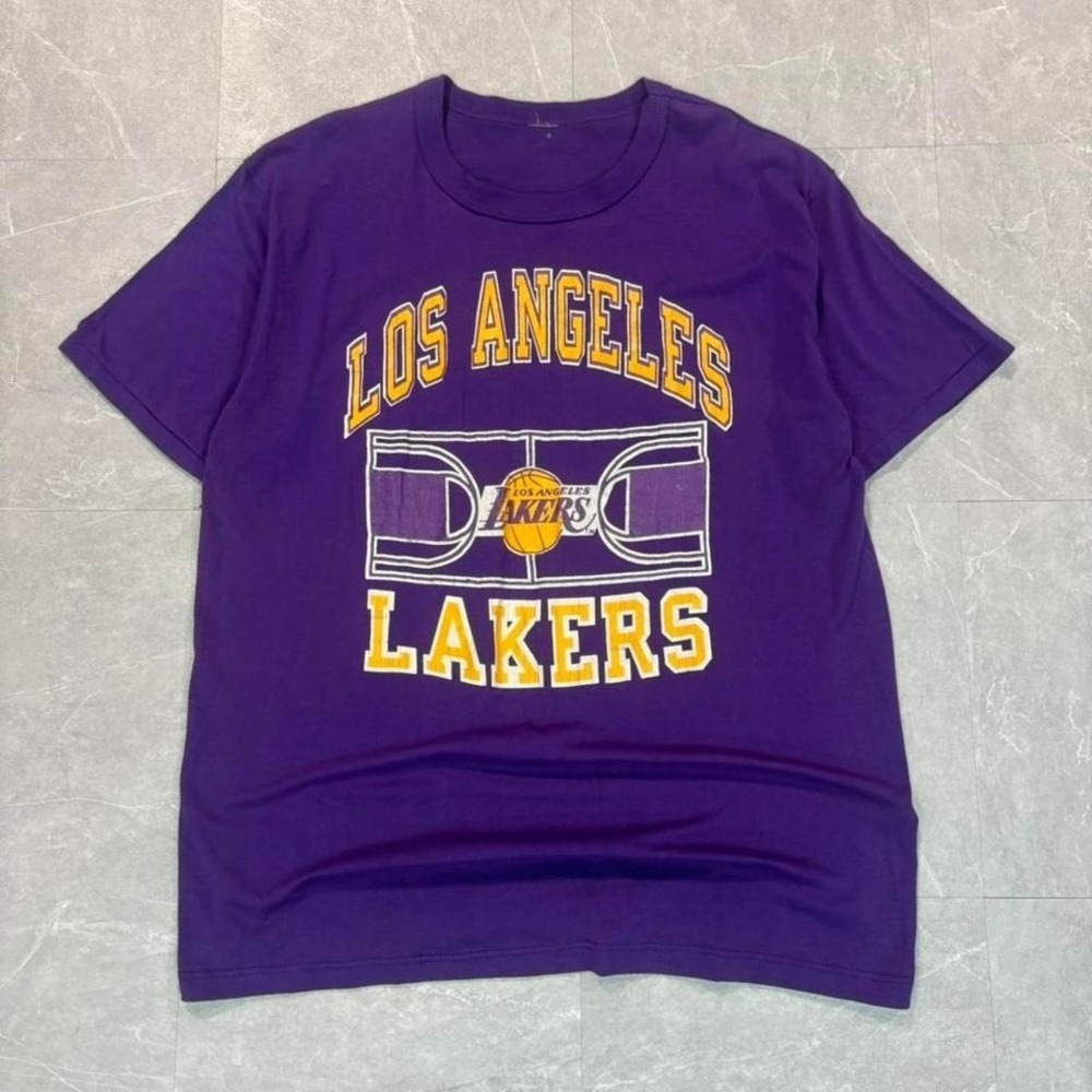 1980's Purple Los Angeles Lakers basketball tee #NBA #basketball